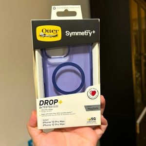 iPhone 13 Pro Max/iPhone 12 pro max. Otter box Symmetry Plus Case New in box